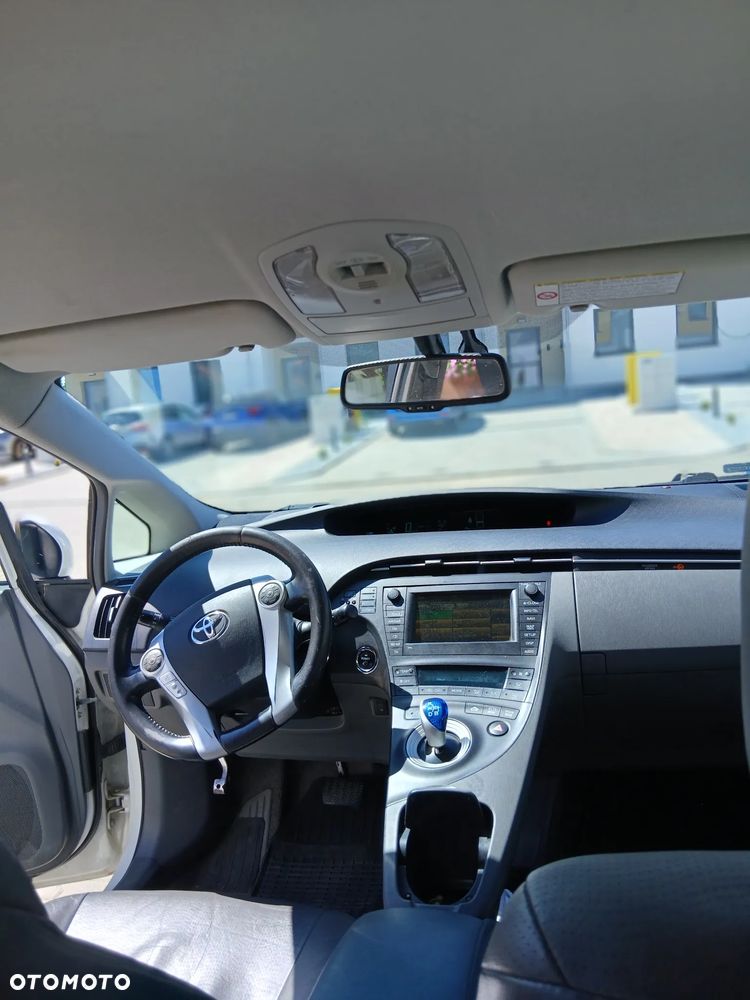 Toyota Prius - 11