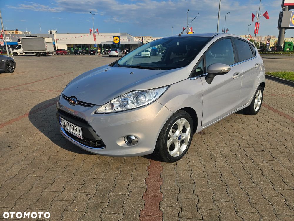 Ford Fiesta 1.4 Ghia EU5 - 11