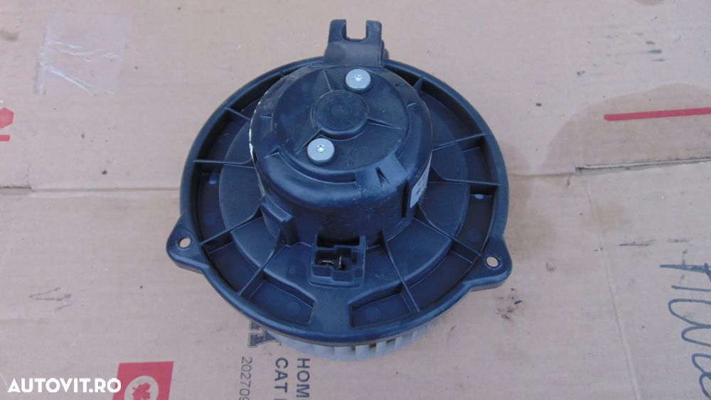 Motoras aeroterma Toyota Corolla Avensis an 2003-2008 cod 0130101601 - 3