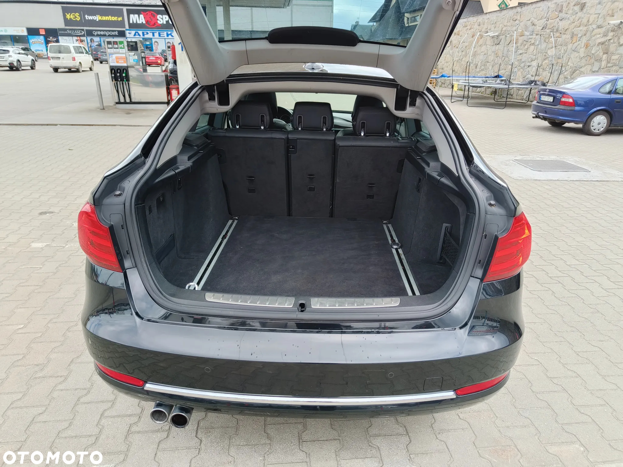 BMW Seria 3 328i Touring xDrive Sport-Aut - 13