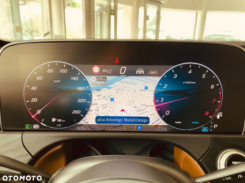 Mercedes-Benz Klasa E 200 4Matic 9G-TRONIC Edition AMG Line - 25