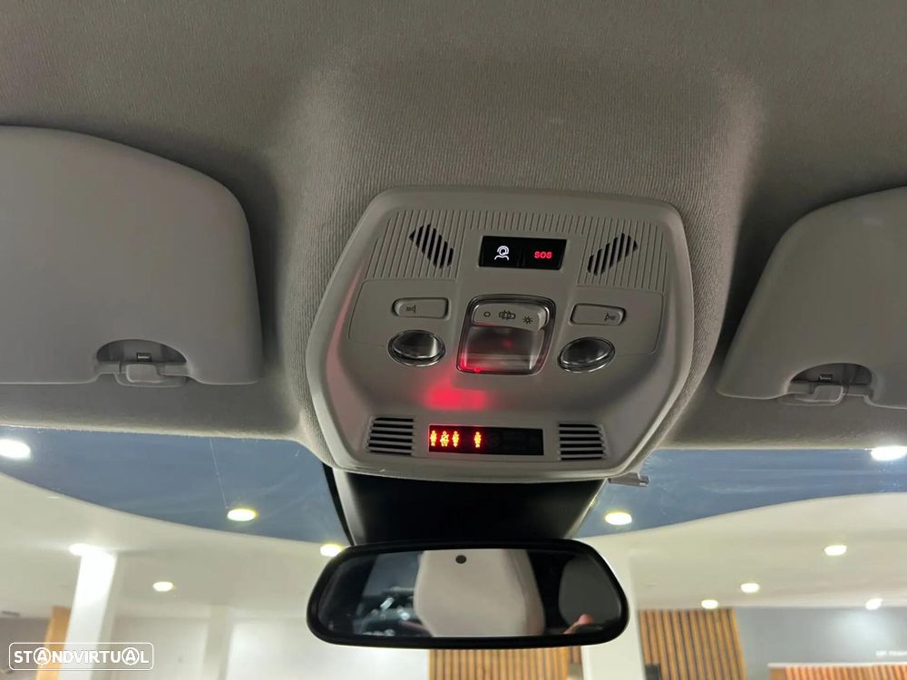 Citroën e-C3 44 kWh Autonomia Conforto Max - 33