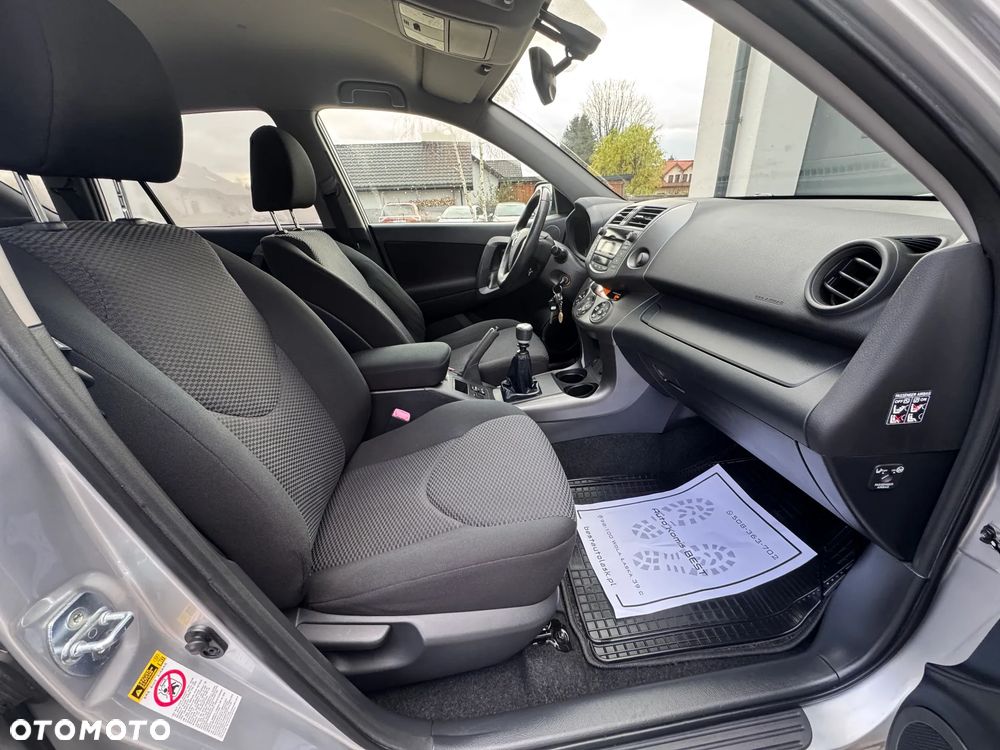 Toyota RAV4 2.0 4x4 Sol - 3