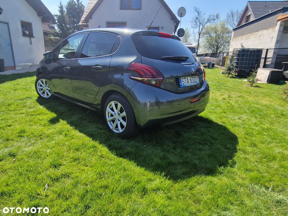 Peugeot 208 1.2 PureTech Active - 5