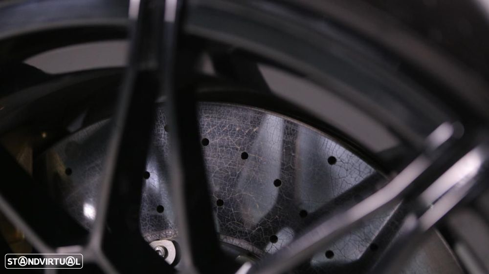 BMW M4 Competition xDrive - 9