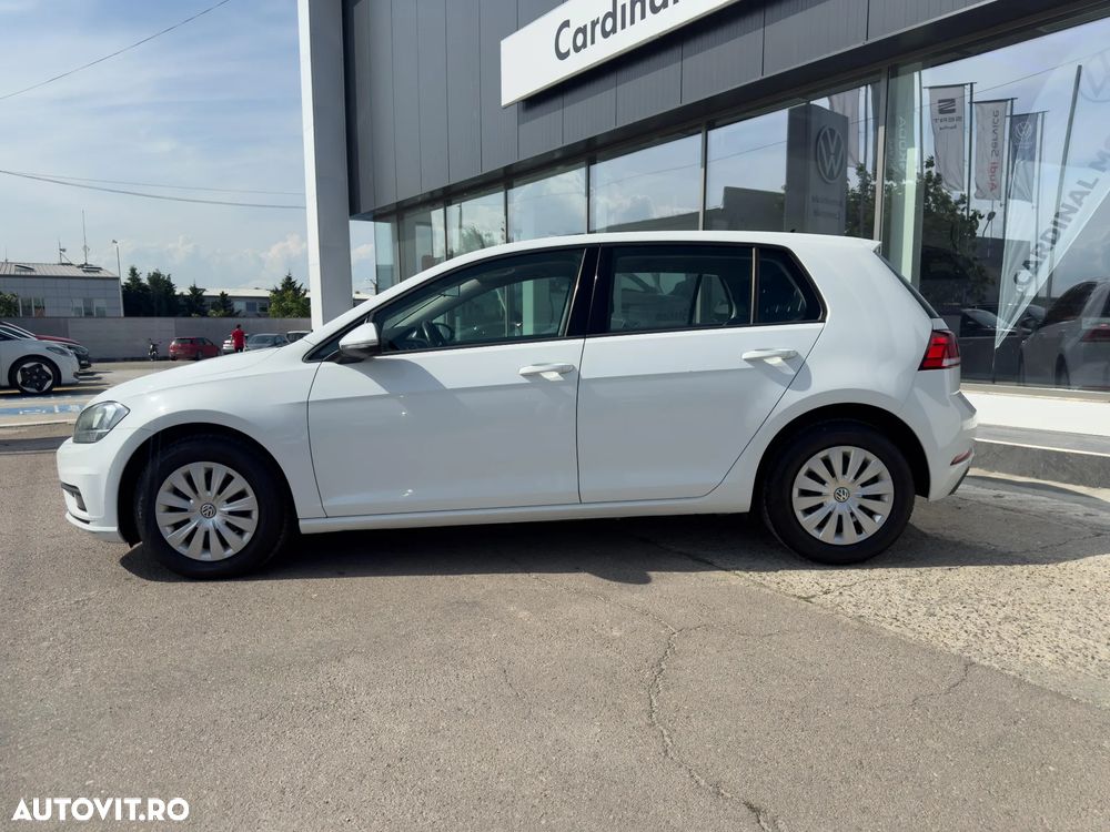 Volkswagen Golf 1.6 TDI Trendline - 5