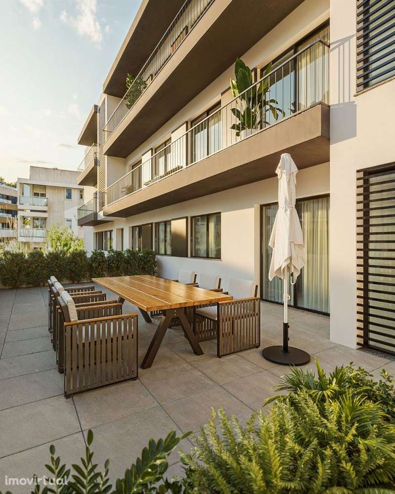 T3 Novo c/ Terraço num Condomínio Fechado na Madalena - Grande imagem: 2/20