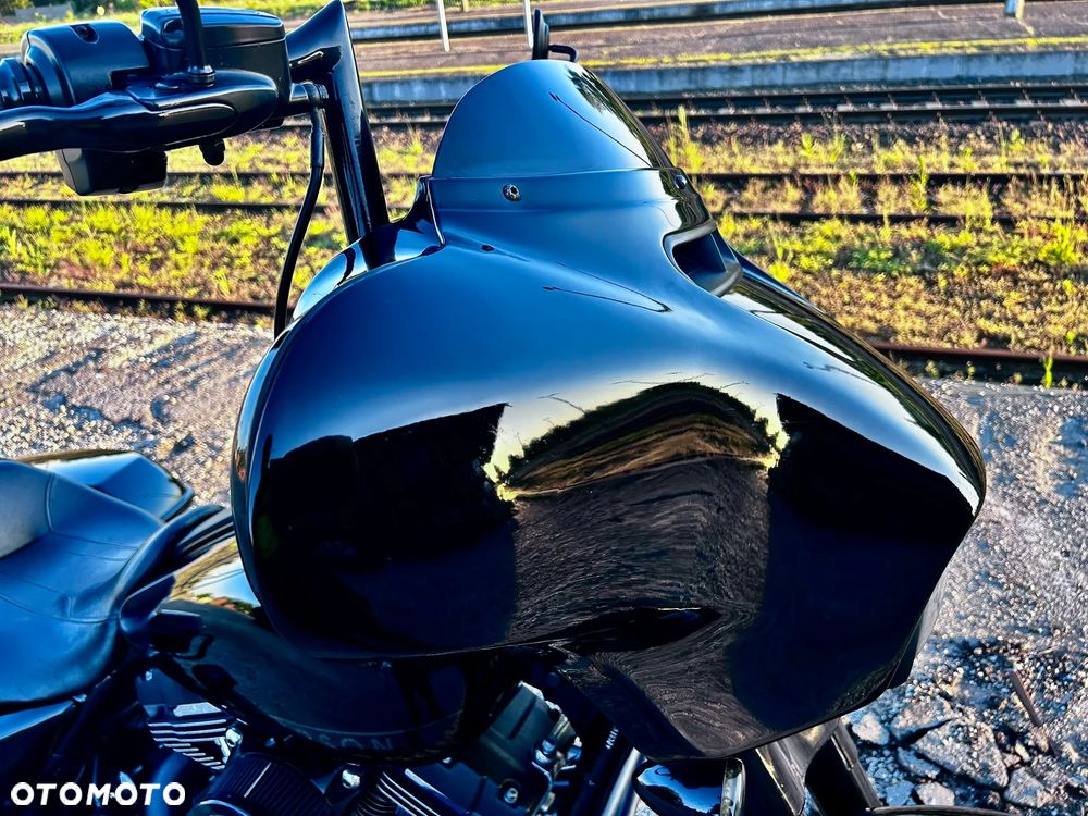 Harley-Davidson Touring Street Glide - 9
