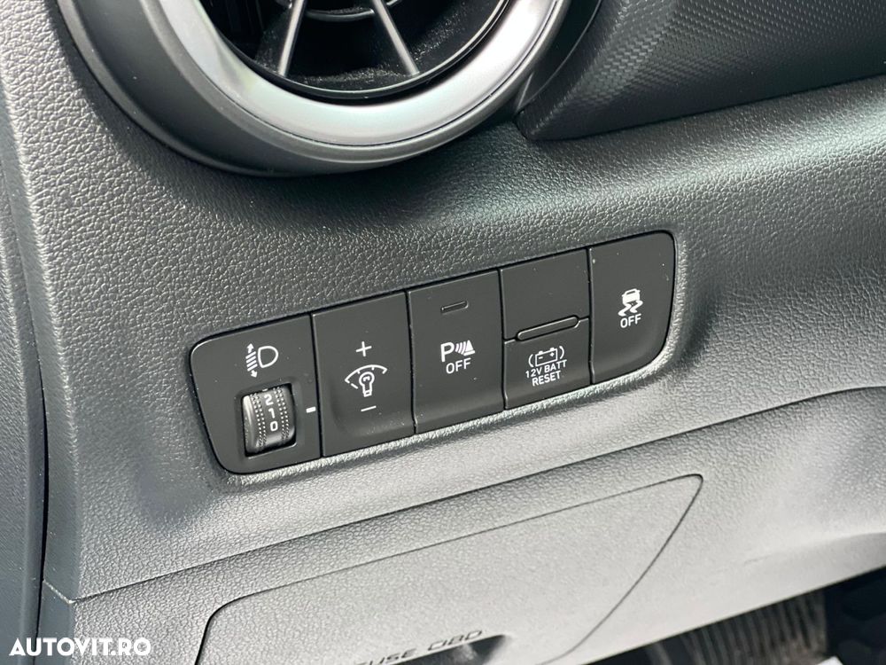 Hyundai KONA Hybrid 1.6 GDI 141 CP 2WD 6DCT Highway - 11