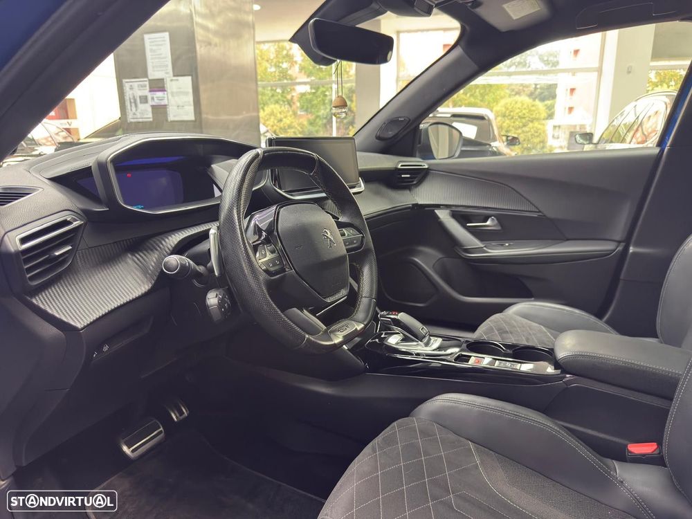 Peugeot 2008 1.2 PureTech GT Line EAT8 - 35