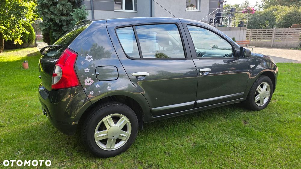 Dacia Sandero 1.6 Laureate - 16