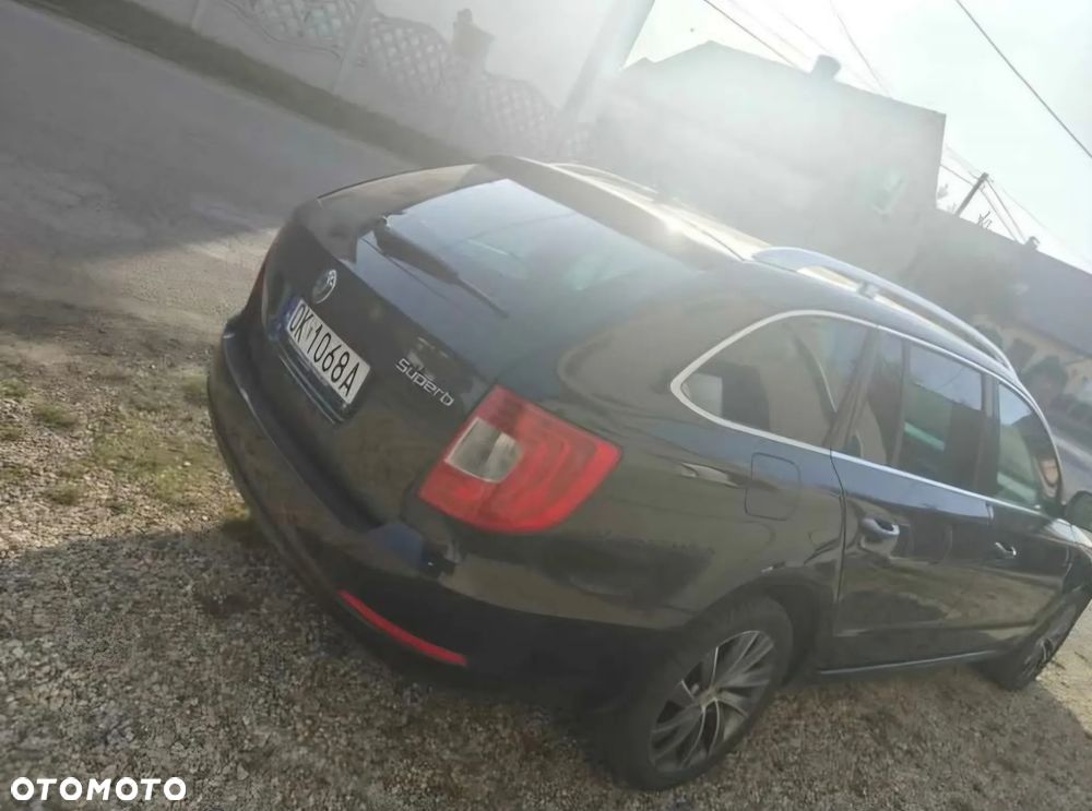 Skoda Superb 2.0 TDI Ambition - 3