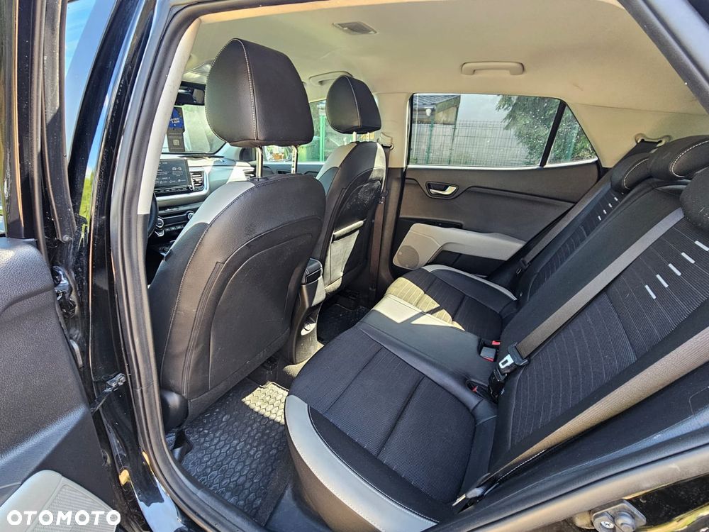 Kia Stonic 1.0 T-GDI L Business Line - 7