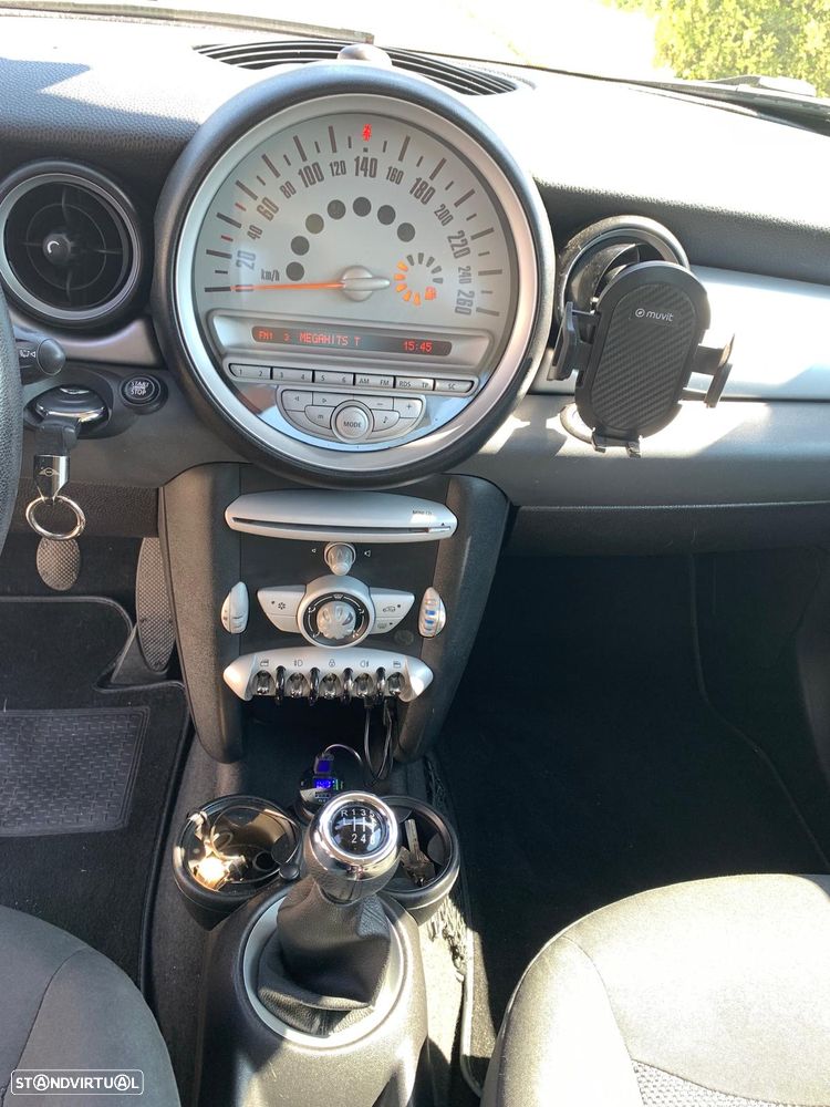 MINI 3 Portas One 1.4 - 12