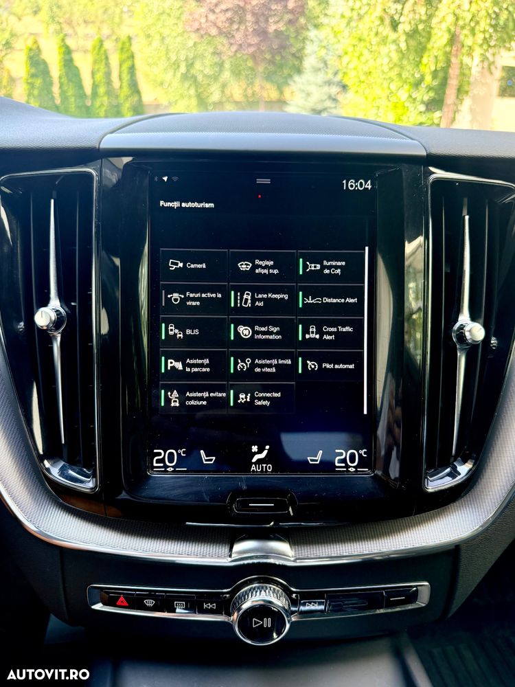 Volvo XC 60 D5 AWD R-Design - 15