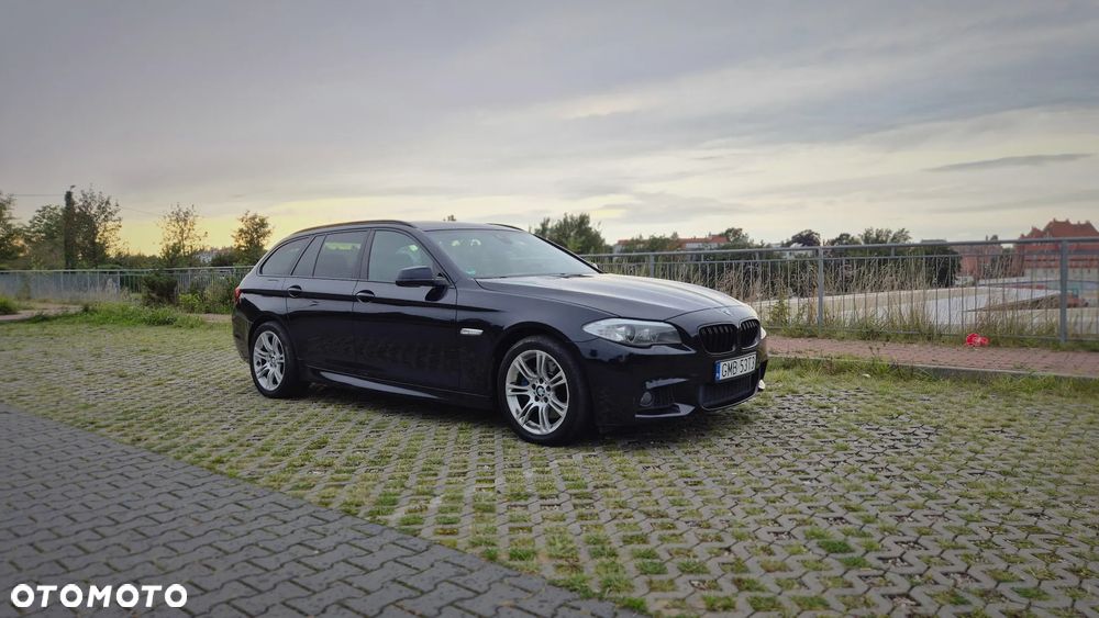 BMW Seria 5 535d xDrive - 4
