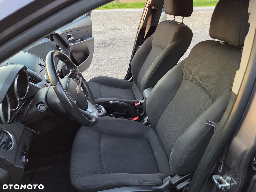 Chevrolet Cruze 1.4 T LT - 11
