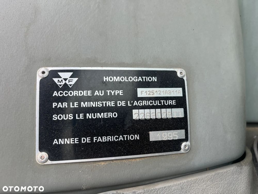 Massey Ferguson 6180 DynaShift - 11
