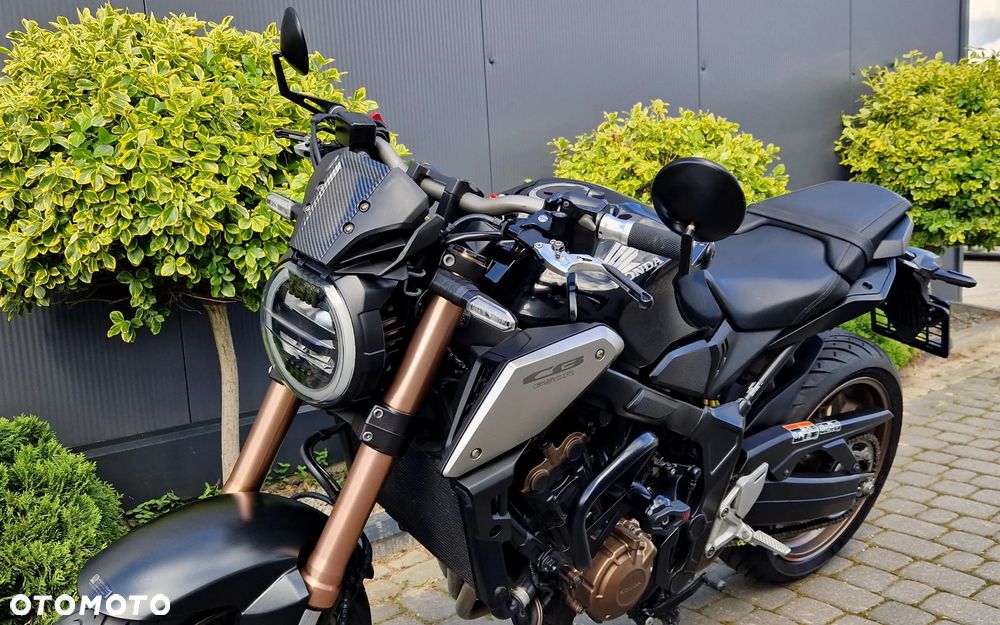 Honda CB - 24