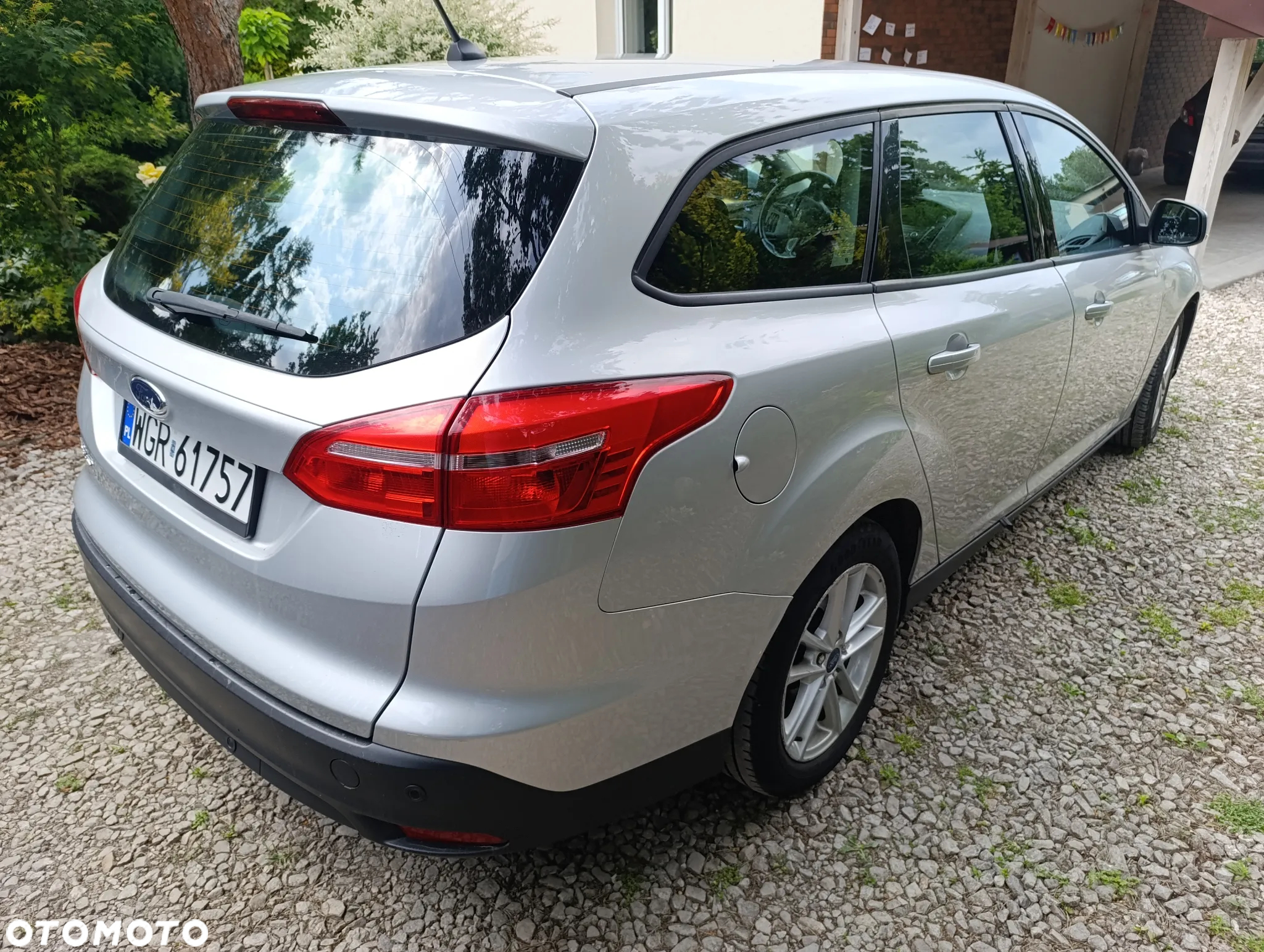 Ford Focus 1.5 TDCi SYNC Edition - 6