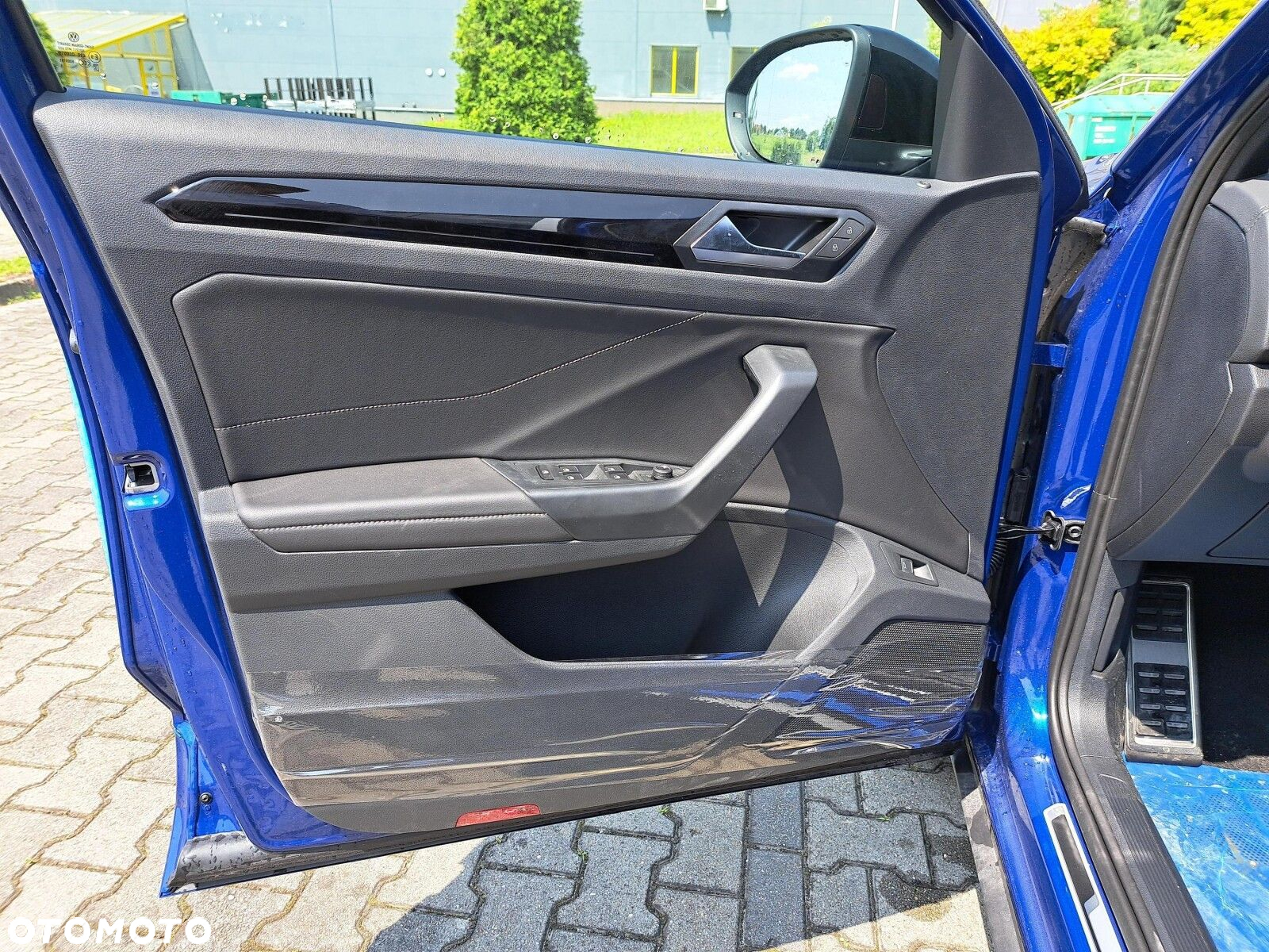 Volkswagen T-Roc 1.5 TSI R-Line Plus DSG - 10