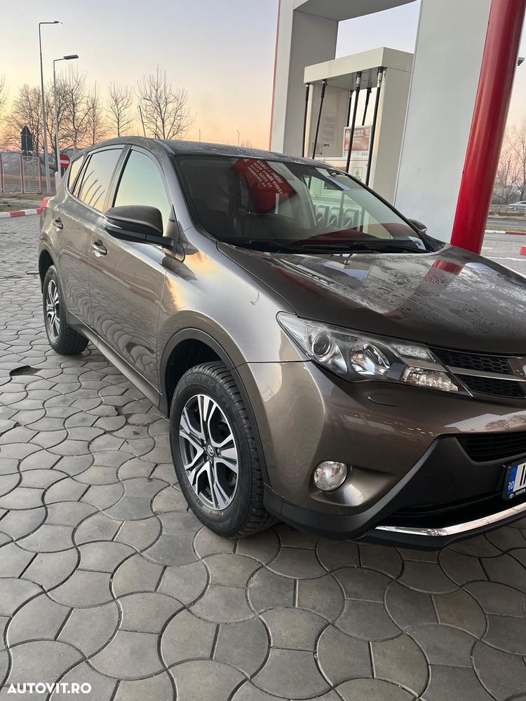 Toyota RAV4 2.2L D-CAT A/T Luxury - 1