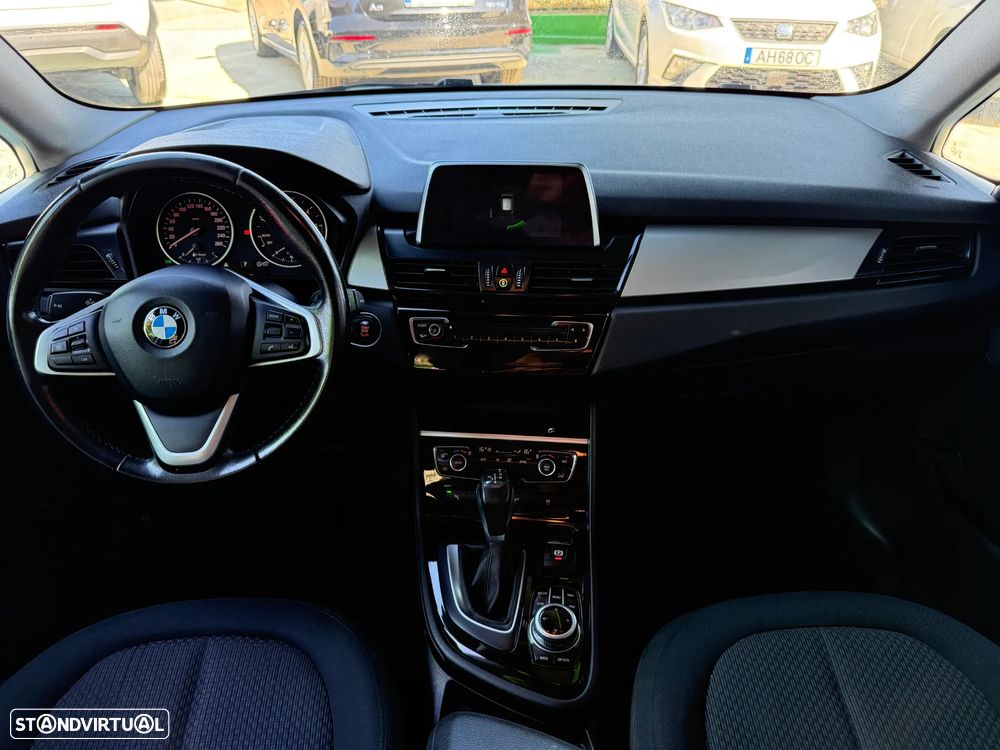 BMW 216 Active Tourer d Aut. Advantage - 19