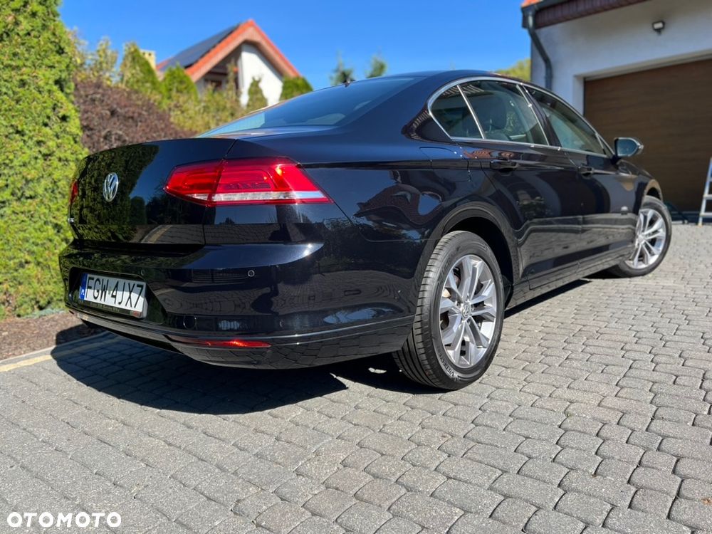Volkswagen Passat 1.4 TSI BMT ACT Comfortline - 4