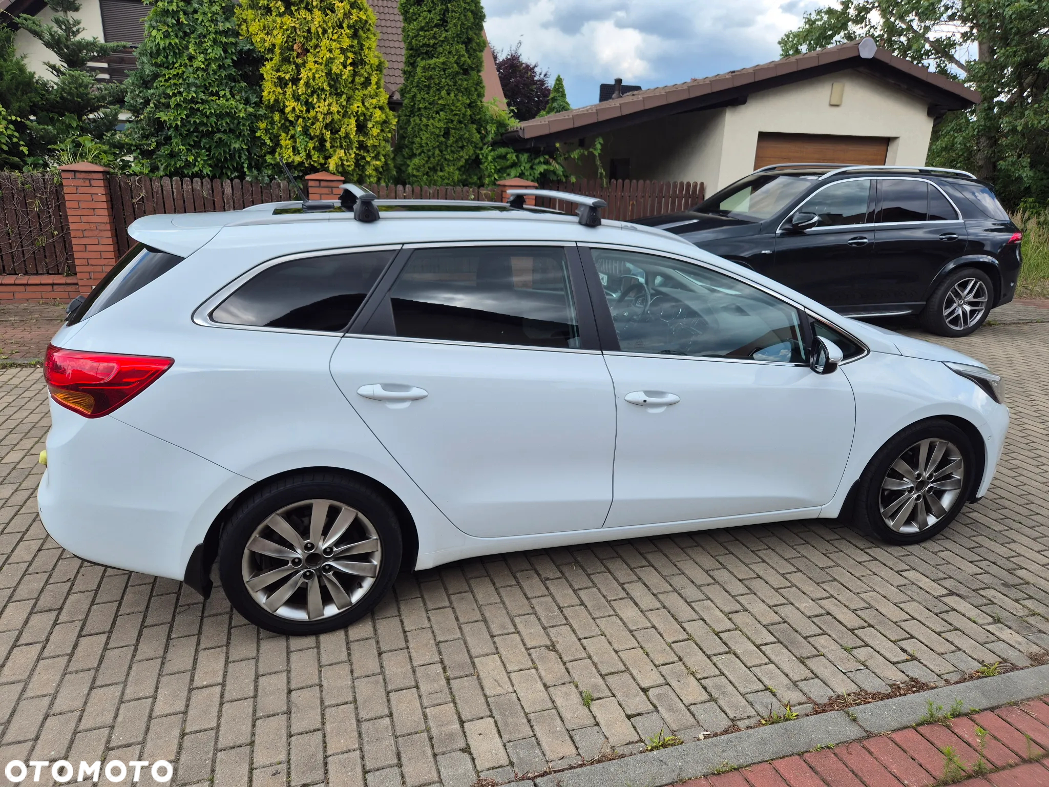 Kia Ceed - 13