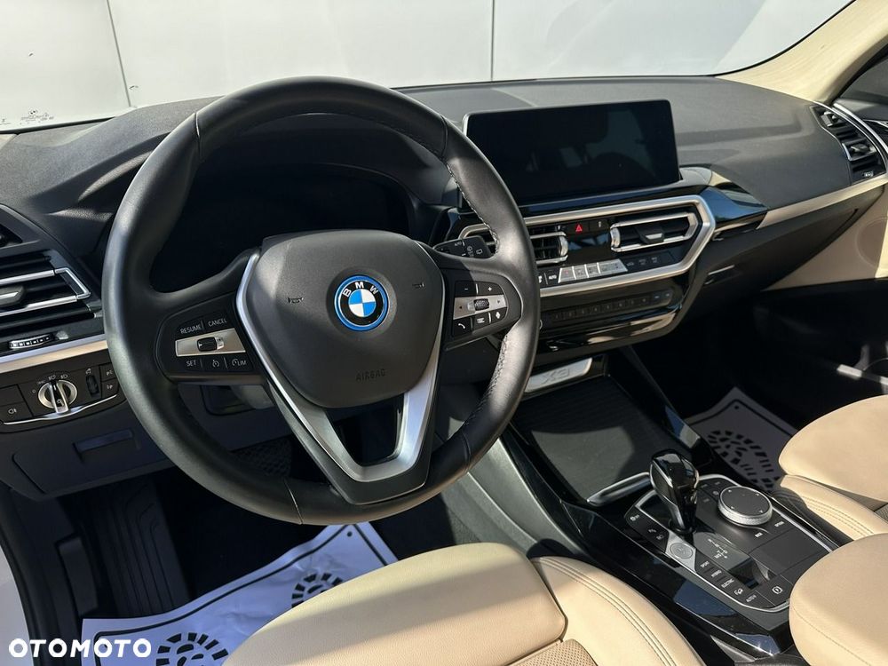 BMW X3 xDrive30e Advantage - 14