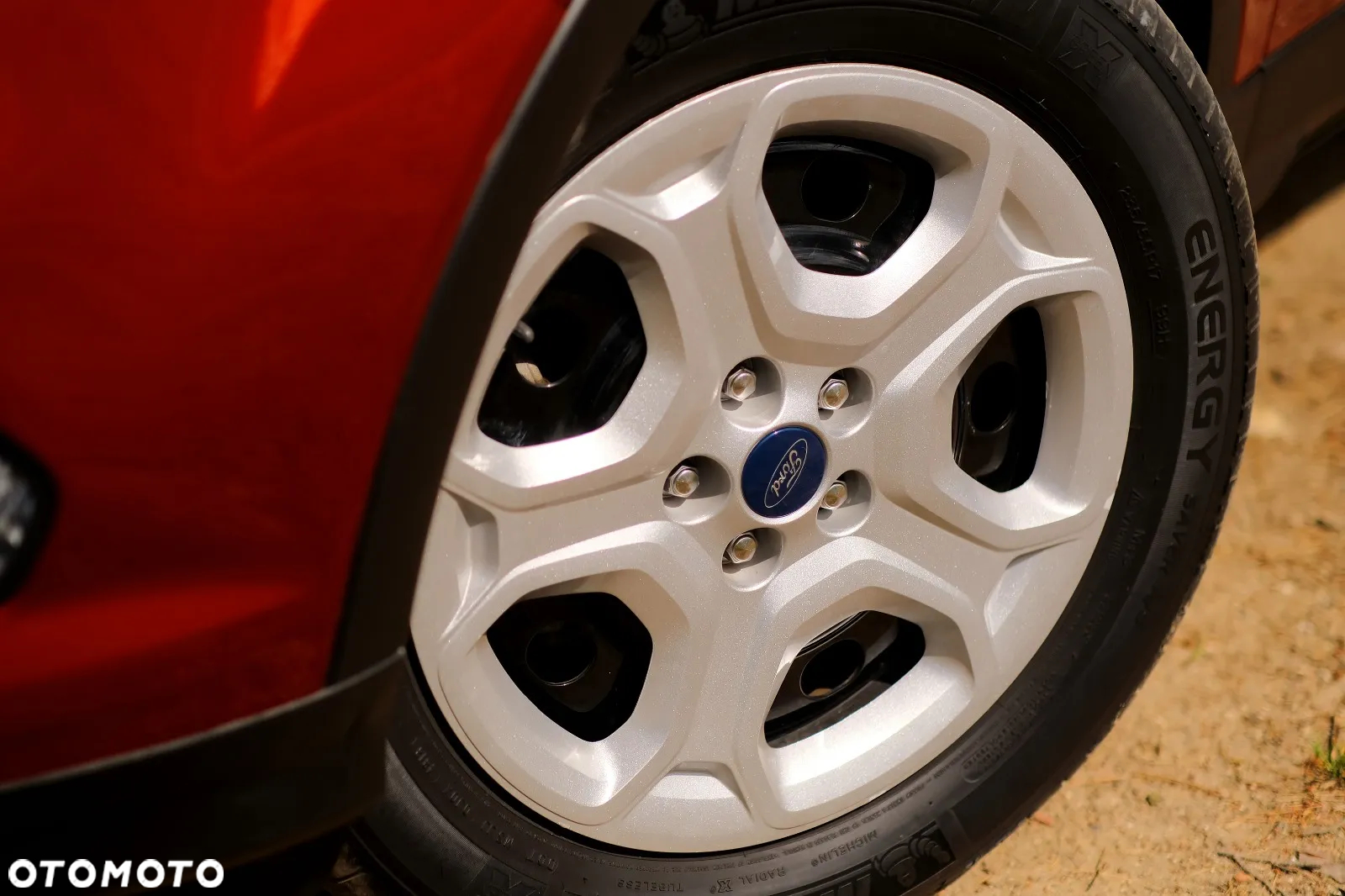 Ford Kuga - 6