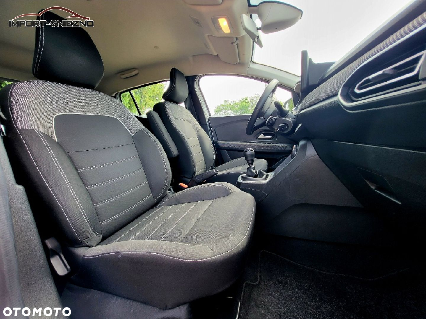 Dacia Sandero - 7