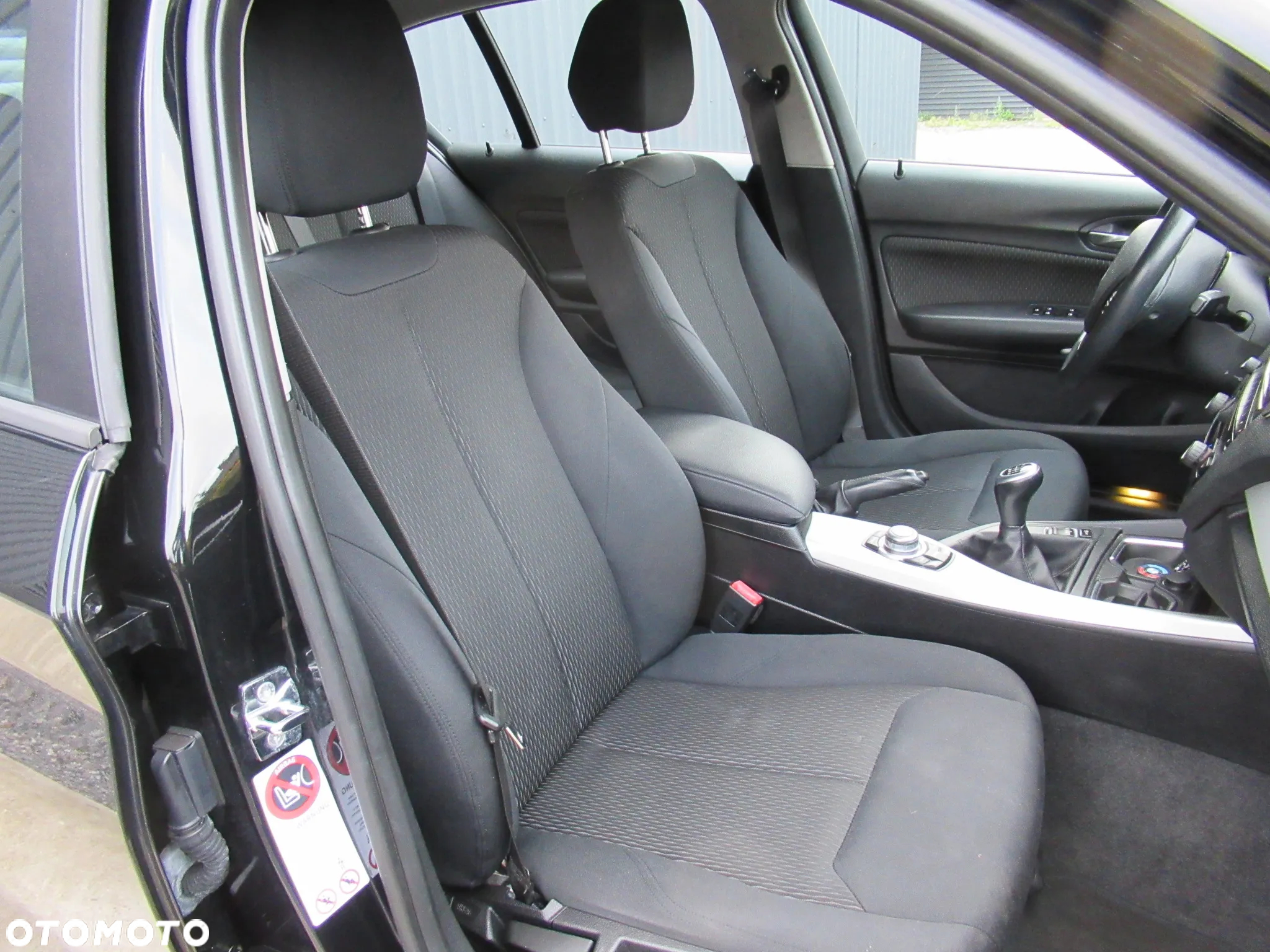 BMW Seria 1 114i - 16