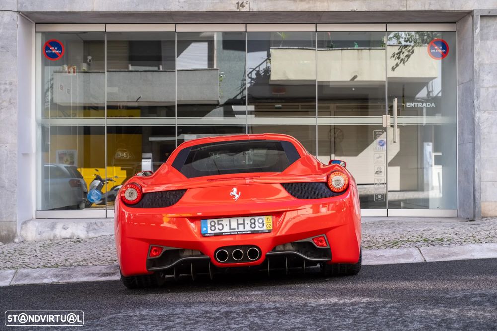 Ferrari 458 - 4
