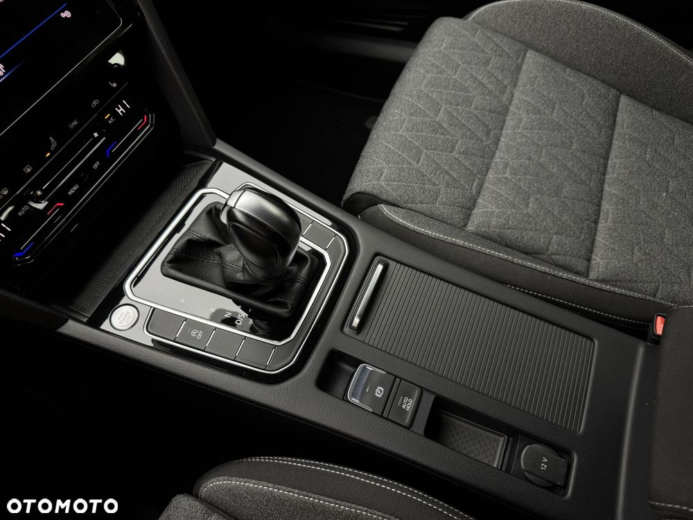 Volkswagen Passat Variant - 26