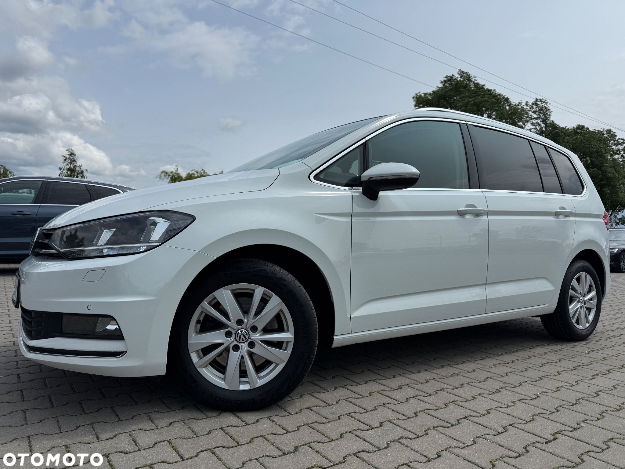 Volkswagen Touran 2.0 TDI BMT Comfortline DSG - 1