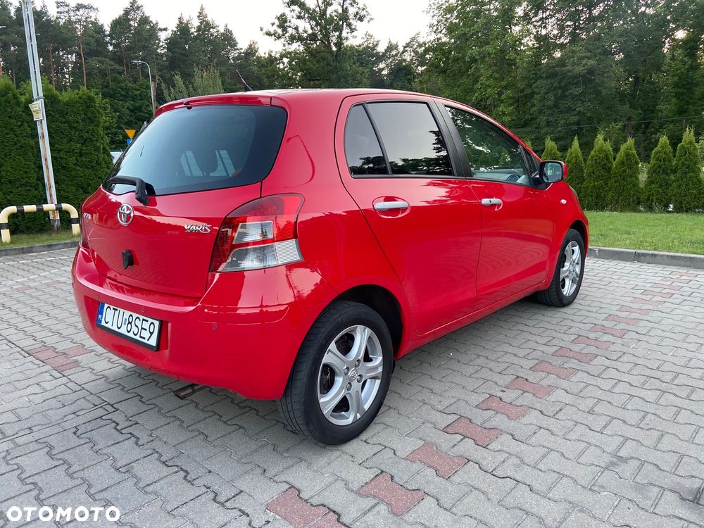 Toyota Yaris 1.33 Prestige - 3