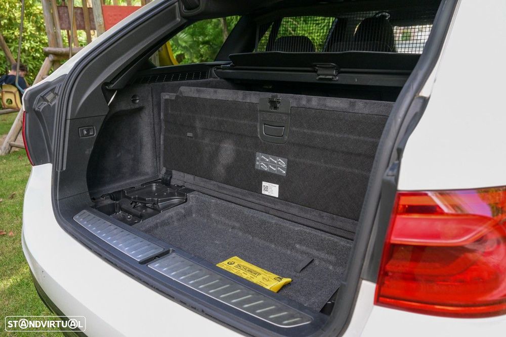 BMW 520 d Pack M Auto - 26