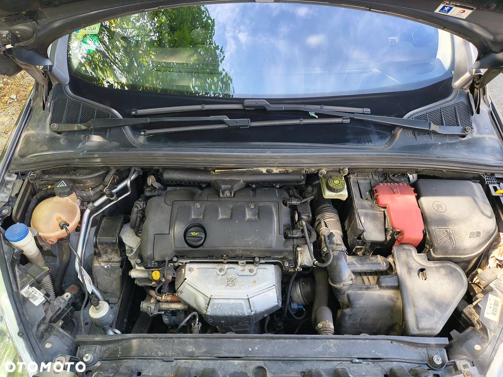 Peugeot 308 120 VTi Active - 21