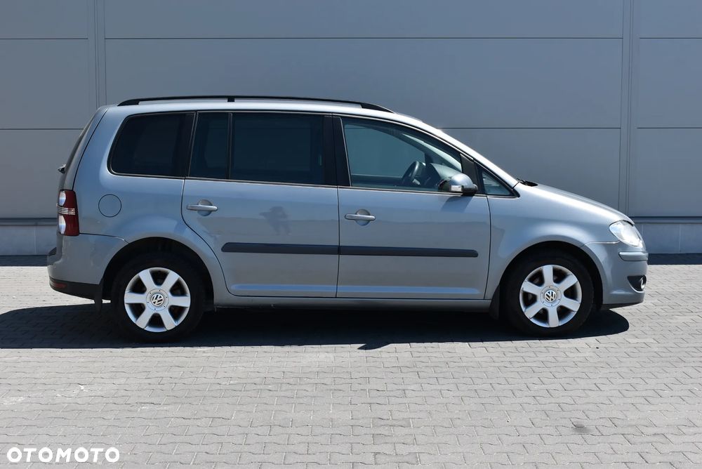 Volkswagen Touran 1.4 TSI Cross - 19