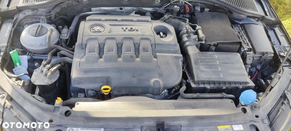 Skoda Octavia 2.0 TDI (Green tec) Style - 11