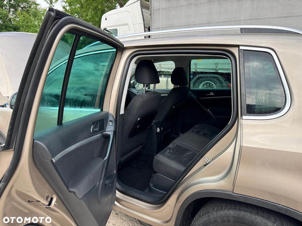 Volkswagen Tiguan - 21