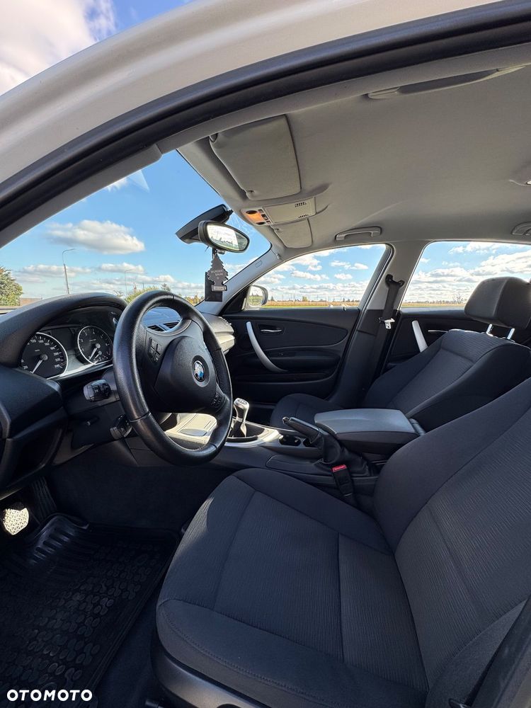BMW Seria 1 116i - 7