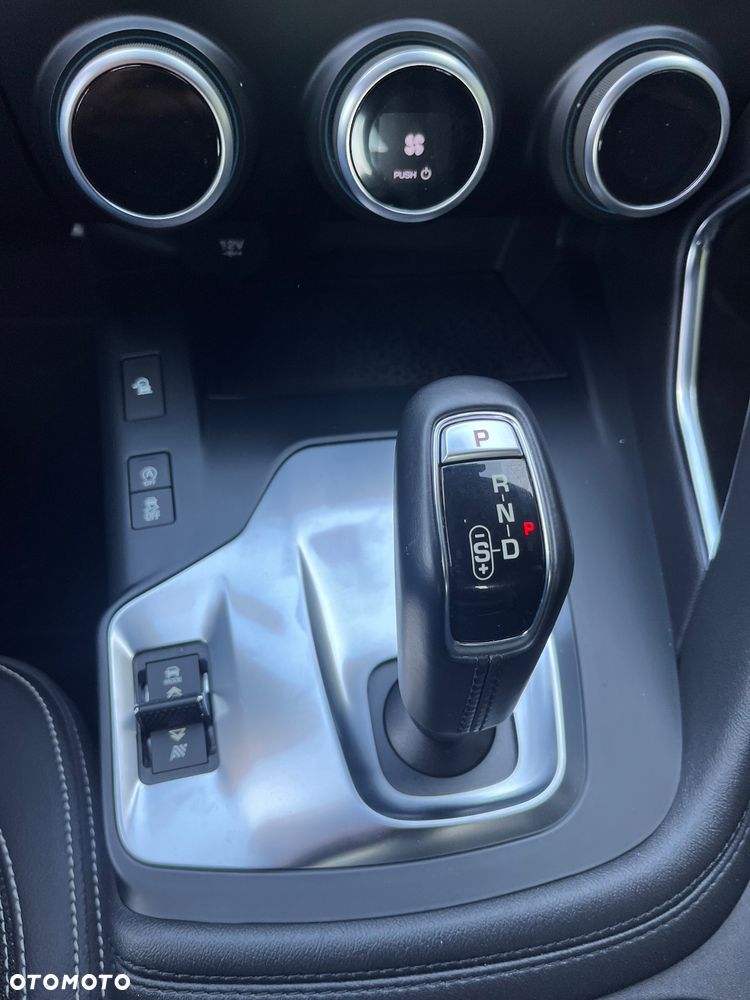Jaguar E-Pace 2.0 i4D AWD R-Dynamic - 26