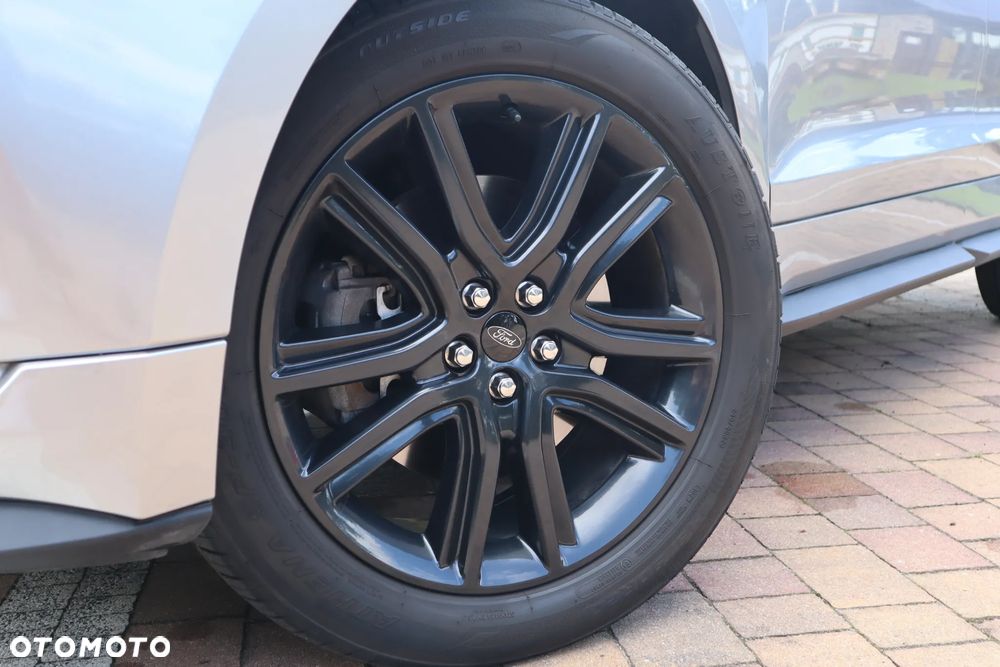 Ford Edge - 16
