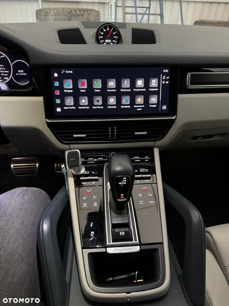 Porsche Cayenne - 20