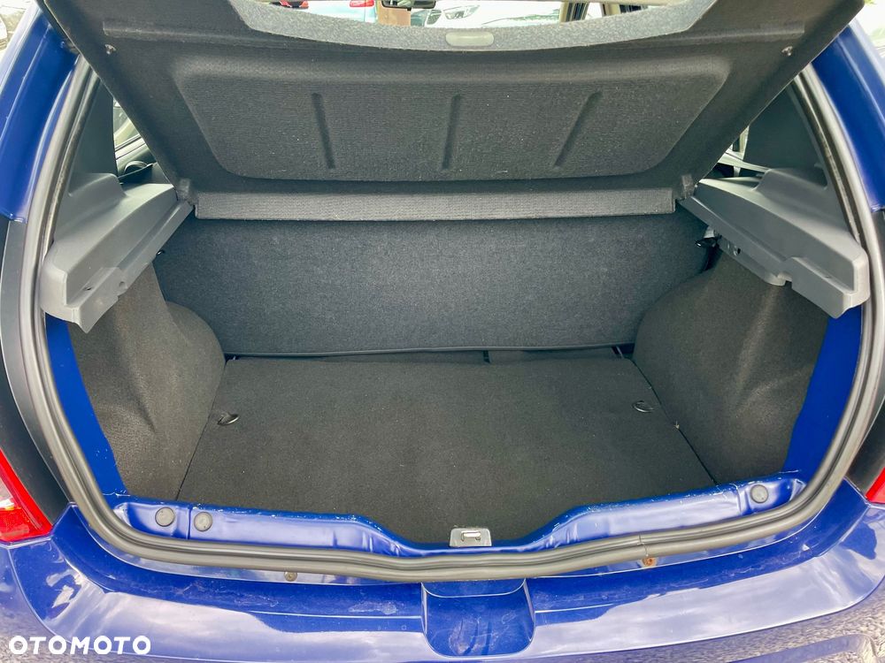 Dacia Sandero 1.4 MPI Ambiance - 34