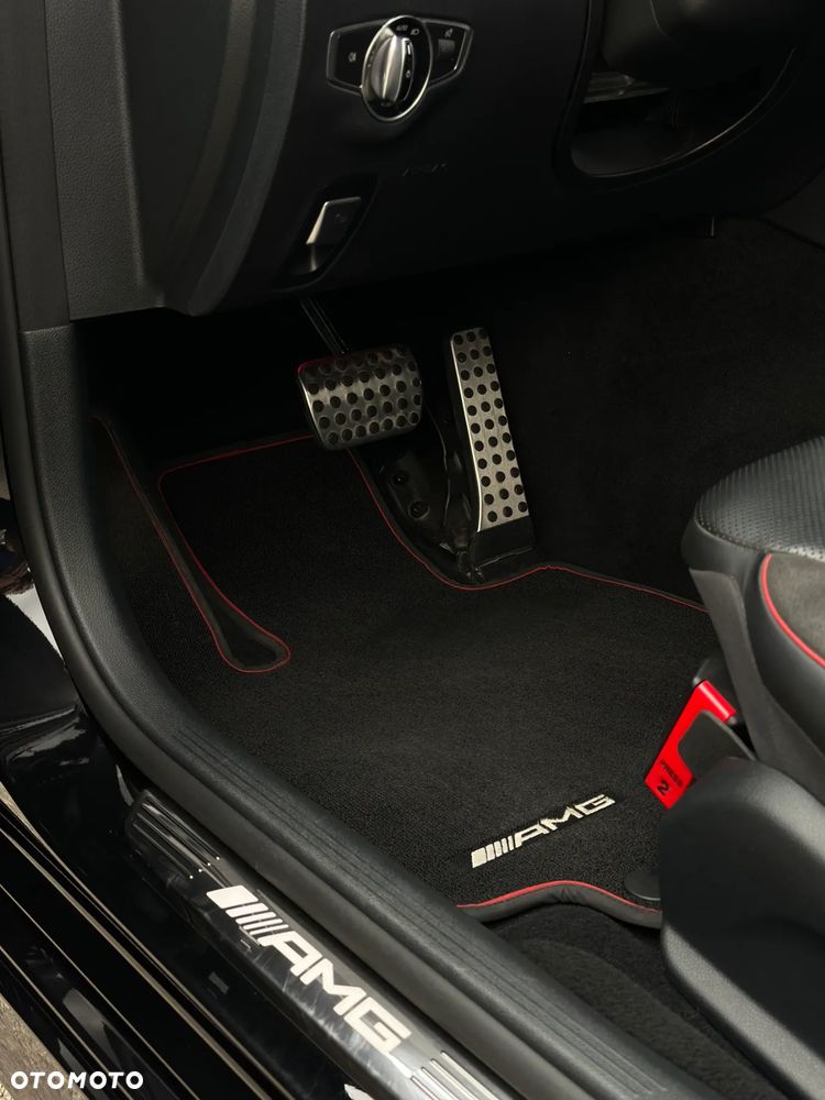 Mercedes-Benz Klasa E 43 AMG 4-Matic - 25