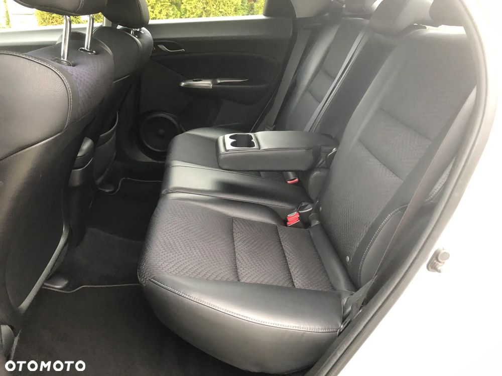 Honda Civic 1.4 i-VTEC Sport - 24