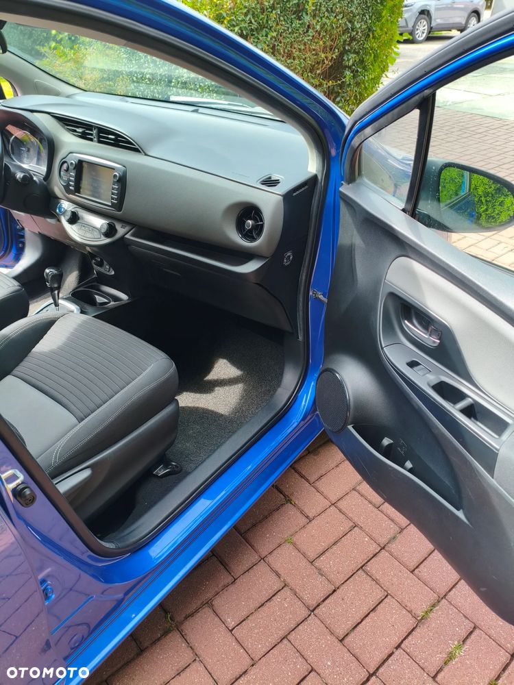 Toyota Yaris - 14